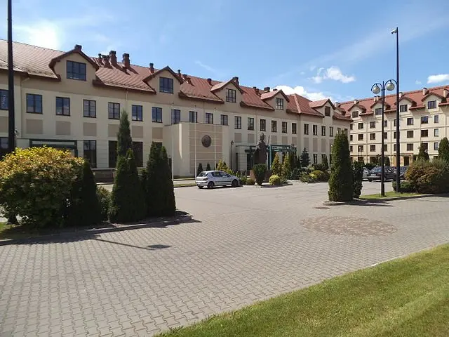 Akademia Kultury Społecznej i Medialnej Akademia Nauk Stosowanych w Toruniu (Uczelnia niepubliczna)